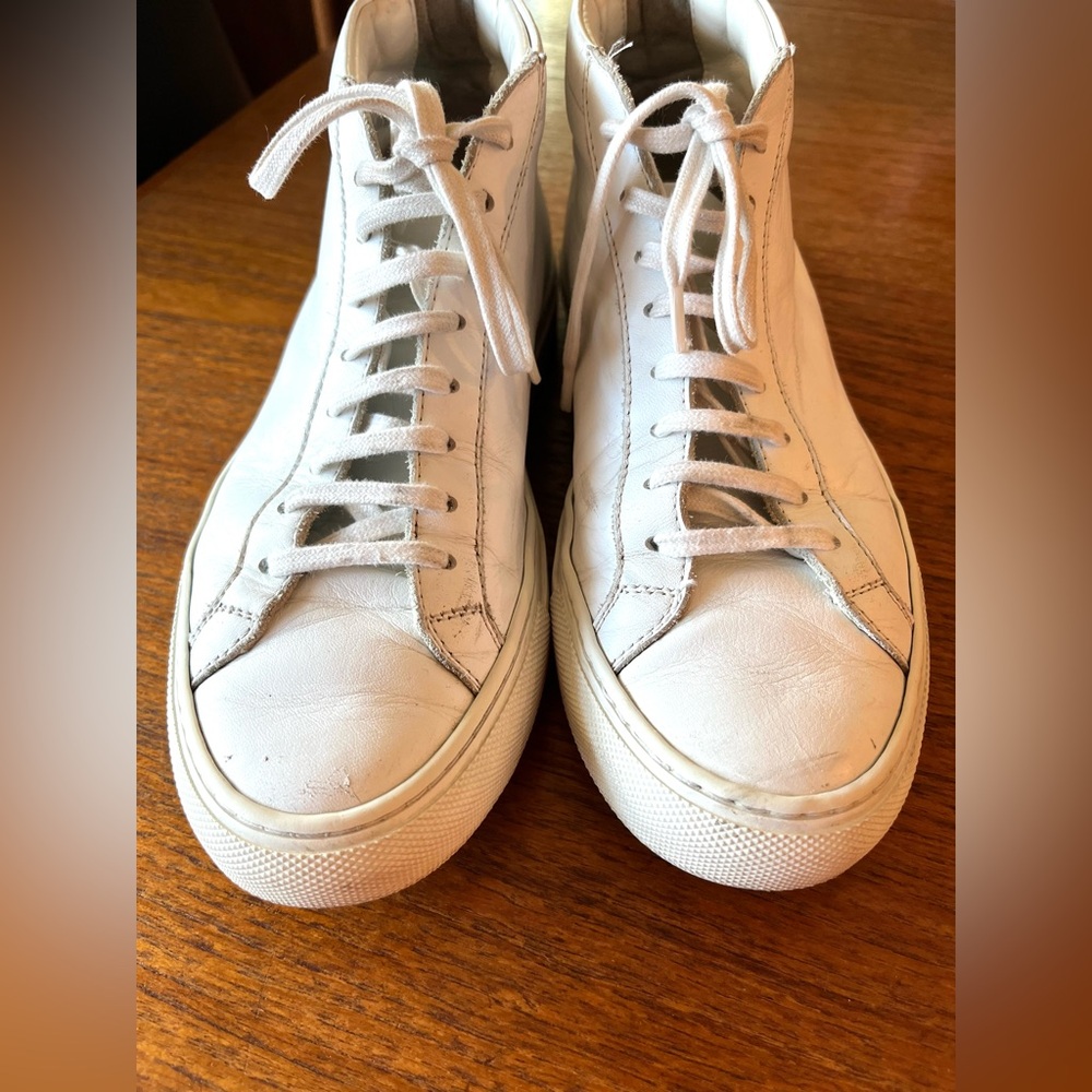 COMMON PROJECTS
Original Achilles Mid Sneakers in White. Size 38 Women’s. - Picture 7 of 9